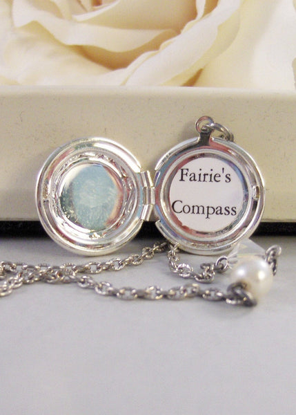 Fairie's Compass,Locket,Silver Locket,Fairy,Crystal,Antique Locket,Floral,Compass,Woodland,Whimsical. Handmade jewelry by valleygirldesigns.