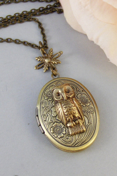 Owl's Compass,Locket,Owl,Brass Locket,Brass Necklace,Compass,Woodland,Antique Locket. Handmade jewelry by valleygirldesigns.