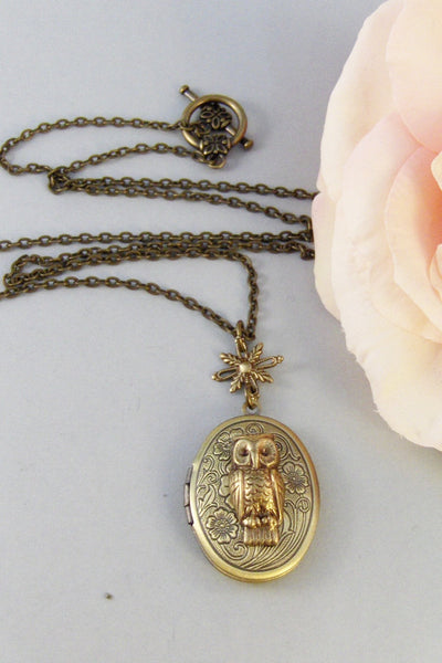 Owl's Compass,Locket,Owl,Brass Locket,Brass Necklace,Compass,Woodland,Antique Locket. Handmade jewelry by valleygirldesigns.