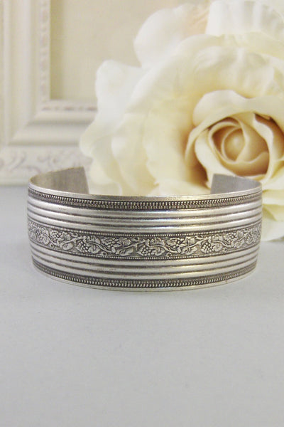 Lauren,Bracelet,Cuff,Silver Bracelet,Cuff Bracelet,Bracelet,Silver,Antique Bracelet,Wedding,Bride.Handmade Jewelry by valleygirldesigns.