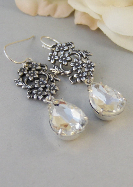 Vintage Blooms,Earring,Vintage Earrings,Diamond,Diamond Earrings,Clear,Crystal,Rhinestone. Handmade Jewelry by valleygirldesigns.