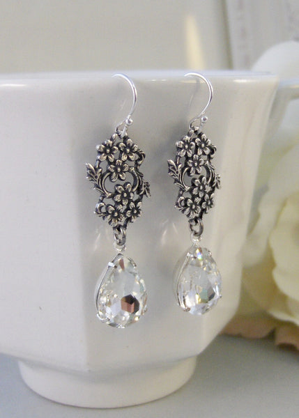 Vintage Blooms,Earring,Vintage Earrings,Diamond,Diamond Earrings,Clear,Crystal,Rhinestone. Handmade Jewelry by valleygirldesigns.