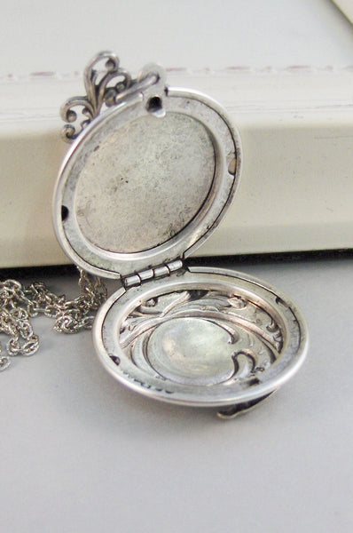 Moon Goddess,Moon Necklace,Goddess Necklace,Crescent Moon,Moon Jewelry,Goddess Jewelry,Moon Locket,Goddess Locket,Girl in Moon,valleygirl