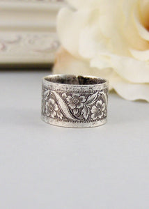 Petite Blossom Ring,Silver,Ring, Flower,Rose Ring,Antique Ring,Silver Ring,Blossom,Posey. Handmade jewelery by valleygirldesigns.