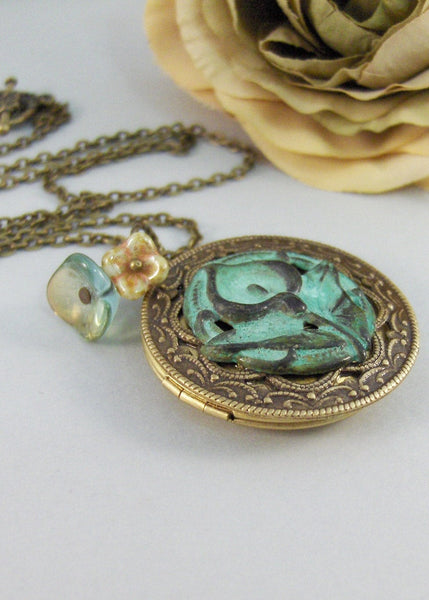 Sage Lily,Brass Locket,Patina Locket,Flower,Woodland,Lily,Green,Teal,Aqua,Patina,Virdigris. Handmade jewelery by valleygirldesigns on Etsy.