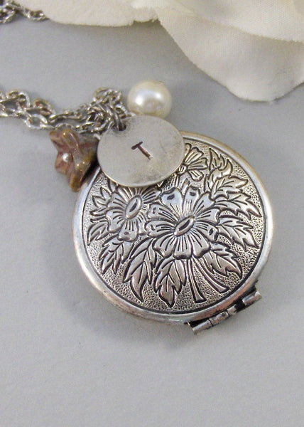 True Blue,Locket,Silver Locket,Blue,Flower,Persoanlize,Monogram,Antique Locket,Antique,Moon,Love You. jewelry by valleygirldesigns.