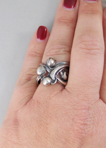 Bellflower, Ring,Silver,Ring, Flower,Rose Ring,Antique Ring,Silver Ring,Blossom,Posey. Handmade jewelery by valleygirldesigns.