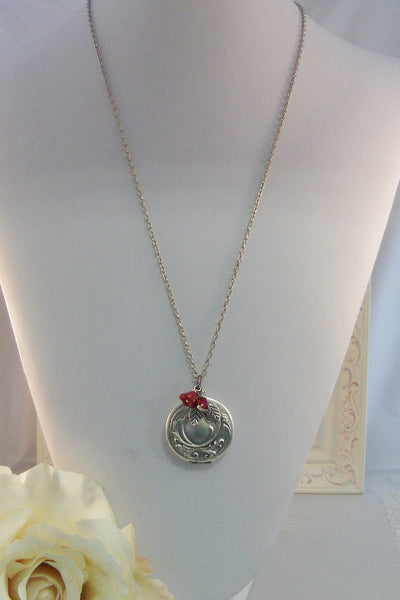 Emerald Maiden,Locket,Silver Locket,Flower,Green,Emerald,Irish,Antique Locket,Jewelry. Handmade jewelry by valleygirldesigns.