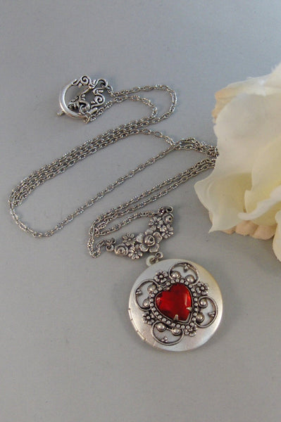 My Valentine,Locket,Silver Locket,Flower,Red,Ruby,Garnet,Antique Locket,Floral,Jewelry. Handmade jewelry by valleygirldesigns.