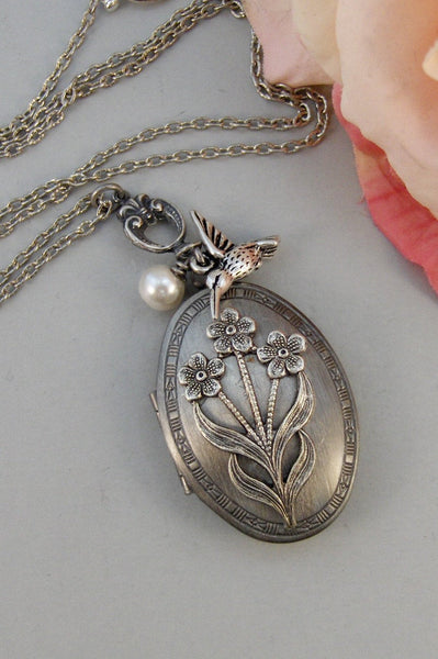 Hummingbird Bouquet,Locket,Silver Locket,Flower,Bird,Bouquet,Ivory,Antique Locket,Floral,Jewelry. Handmade jewelry by valleygirldesigns.