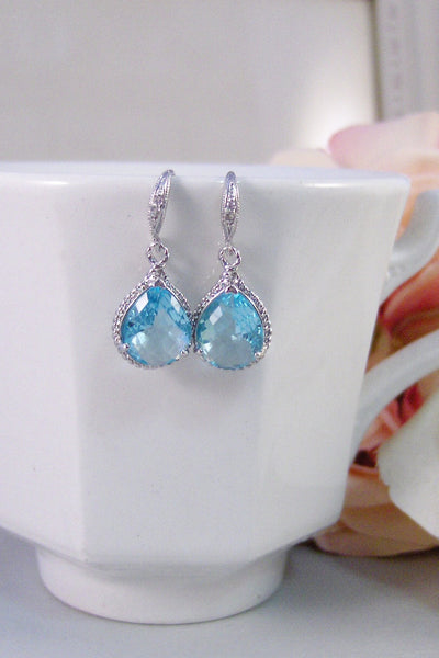 Serenity,Earrings,Aquamarine Earrings,Silver Earrings,Silver,Bride,Wedding,Aquamarine. Handmade jewelery by Valleygirldesigns on Etsy