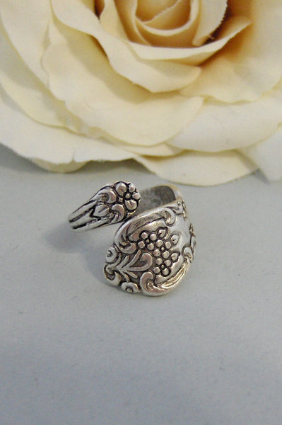 Rosey Spoon,Rose Ring,Rose Spoon Ring,Ring,Finger Ring,Spoon Ring,Silver Spoon ring,Flower Ring,Floral Ring,Pretty Ring,Wedding Ring,valley