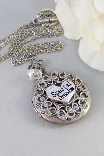 Grandmother's Locket,Locket,Silver Locket,Grandma,Grandmother,Mother,Necklace,Antique Locket,Necklace.Handmade Jewelry by valleygirldesigns