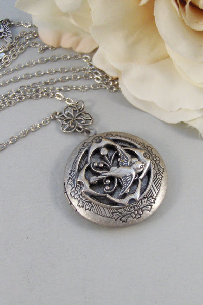 SALE/ Queen,Locket,Silver Locket,Flower,Bird,Sparrow,Sparrow Jewelry,Antique Locket,Floral,Jewelry. Handmade jewelry by valleygirldesigns.