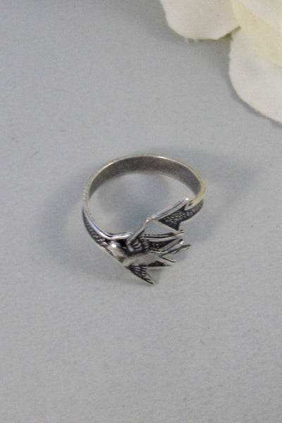 Sparrow's Arrow,Ring,Silver,Arrow,Hungar,Ring,Antique Ring,Silver Ring,Sparrow,Bird Ring,Bird. Handmade jewelery by valleygirldesigns.