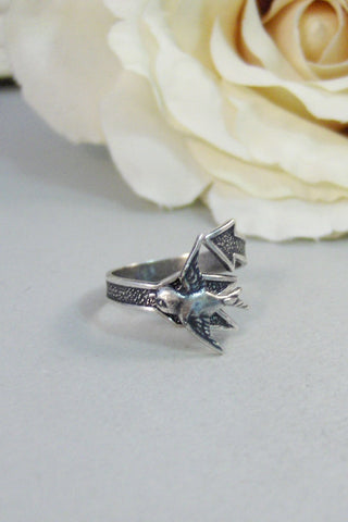 Sparrow's Arrow,Ring,Silver,Arrow,Hungar,Ring,Antique Ring,Silver Ring,Sparrow,Bird Ring,Bird. Handmade jewelery by valleygirldesigns.