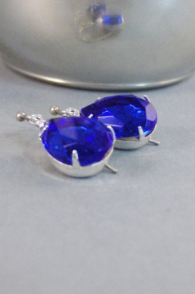 Vintage Sapphire,Vintage Earrings,Vintage Rhinestone,Silver Earrings,Sapphire Earrings,Sappire,Blue,Birthstone,September. valleygirldesigns.