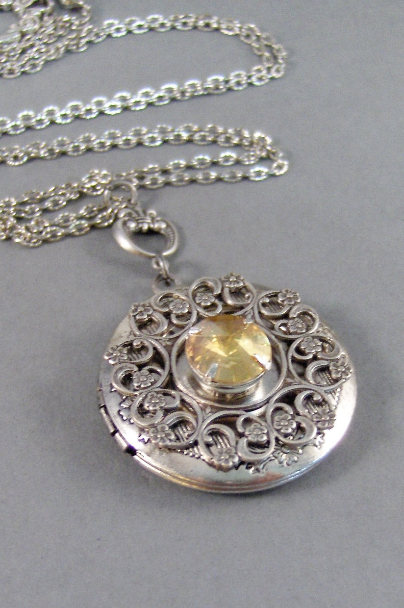 SALE Topaz Lace,Locket,Antique Locket,Silver Locket,Topaz Stone,Vintage Rhinestone,Vintage,Yellow Stone,Topaz Birthstone. Valleygirldesigns.