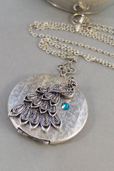 Pretty Peacocks,Peacock,Peacock Locket,Silver Locket,Antique Locket Locket Necklace,Bird,Bird Locket,Peacock Necklace.valleygirldesigns.