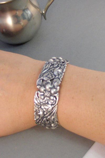 Gypsy Cuff,Cuff Bracelet,Flower Bracelet,Gypsy Cuff,Gyps Bracelet,Boho Cuff,Boho Bracelet,Cuff Bracelet,Bracelet,Silver,valleygirldesigns.