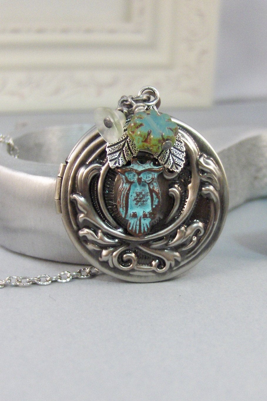 Sage Owl,Owl,Locket,Green Owl,Green Locket,Silver Locket,Silver Necklace,Owl,Woodland,Antique Locket. Handmade jewelry by valleygirldesigns.