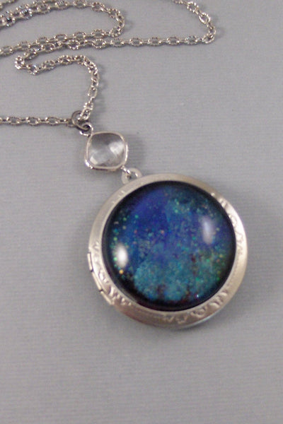 Galaxy,Locket,Silver,Turquoise,Blue,Galaxy Necklace,Galaxy Locket,Blue Necklace,Blue Stone,Star Locket,Star Necklace. valleygirldesigns.