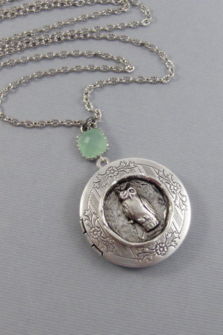 SALE Autumn Owl,Owl,Locket,Silver Locket,Silver Necklace,Owl Neckalce,Owl,Silver,Woodland,Antique Locket. VAlleygirldesigns.