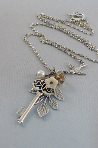 Sparrows Romance,Necklace,Silver Necklace,Key,Sparrow Necklace,Saprrow,Bird Necklace,Key Necklace,Key,Pearl Necklac,Skeleton Key,Antique Key