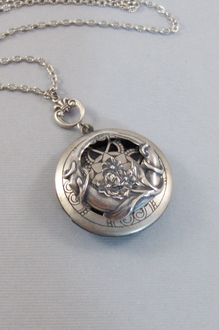 Scented Bell Flower,Locket,Silver,Apothecary,Flower,Flower Locket,Bell flower,scent Locket,Scent Locket,Antique Locketvalleygirldesigns.