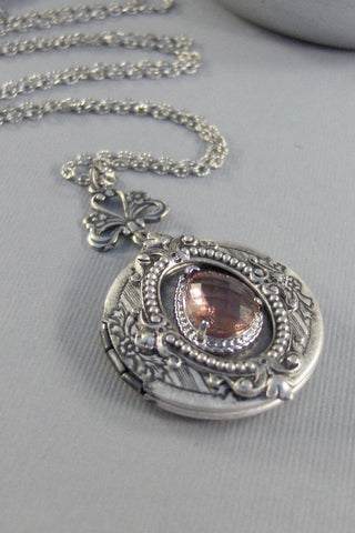 Victorian Garnet,Locket,Antique Locket,Silver Locket,Garnet Stone,Vintage Rhinestone,Vintage,Red Stone,Garnet Birthstone. Valleygirldesigns.