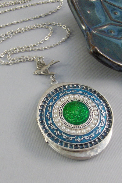 SALE Green Goddess,Locket,Silver,Turquoise Necklace,Green Necklace,Necklace,Antique Locket,Blue Stone,Green STone,STone.valleygirldesigns.