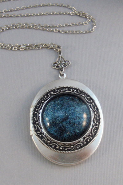 Callisto Moon,Locket,Silver,Turquoise,Blue,Galaxy Necklace,Galaxy Locket,Blue Necklace,Moon Locket,Star Locket,Star,Moon,Moon Necklace