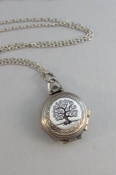 Enchanted Tree,Tree Locket,Tree Necklace,Silver Locket,Silver Necklace,Family Tree,Woodland,Antique Locket.Pill Box,Compartment