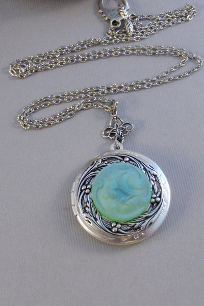 Visionary,Locket,Green Locket,Necklace,Green Necklace,Sea Foam,Sea Foam Locket,Ocean Locket,Ocan Green,Aqua,Antique Locket,Silver Locket,