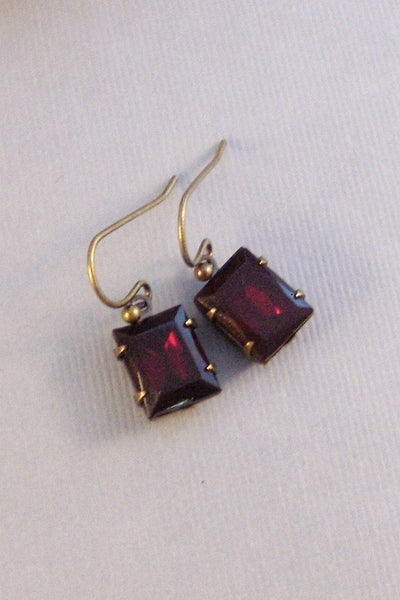 Tennsie Garnets,Vintage Earrings,Garnet Earrings,Brass Earrings,Garnet,Birthstone,Burgandy,January Birthstone,Red Earring valleygirldesigns.