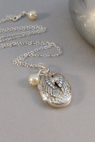 Guardian Angel,Locket,Silver Locket,Sterling Silver Locket,Angel Wing Necklace,Angel Wing Locket,Angel,Pearl,Wing,Wedding valleygirldesigns