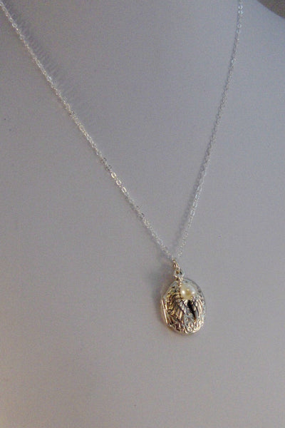 Guardian Angel,Locket,Silver Locket,Sterling Silver Locket,Angel Wing Necklace,Angel Wing Locket,Angel,Pearl,Wing,Wedding valleygirldesigns