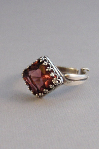 Princess Garnet,Ring,Garnet Ring,Garnet,Red Ring,Red Stone,Red Ring,Bridesmaid,Sapphire Jewelry,Garnet Birthstone,Garnet,Birthstone Ring