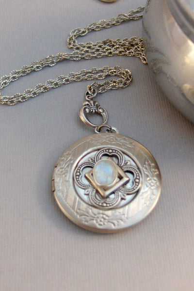 Enchanted Moon,Moonstone,Moonstone Necklace,Antique Locket,Silver Locket,White Locket,,Gemstone Locket,Opal,Gemstone Necklace,Genuine