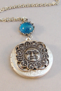 Moon Sign,Moon,Moon Necklace,Moon Locket,Necklace,Locket,Horoscope,Sign,Astrology,Blue Stone,Constellation,Galaxy,Sky,Valleygirldesigns.