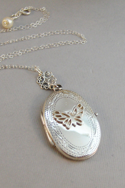 Graceful Butterfly,Women's Custom Locket,Butterfly Locket,Locket Necklace,STerling Silver Locket,Photo Locket