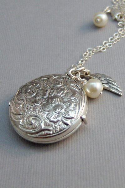 Angels Among Us,Sterling Locket,Locket,Locket Necklace,Angel locket,Angel Wing