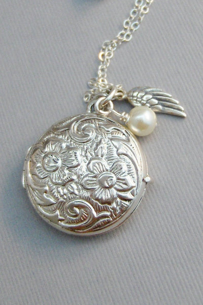 Angels Among Us,Sterling Locket,Locket,Locket Necklace,Angel locket,Angel Wing