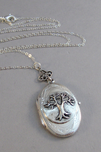 Thinking Tree,Family Tree,Tree,Locket,Necklace,Tree Locket,Tree Necklace,Tree Locket, STerling Silver,Sterling Silver Locket,Woodland