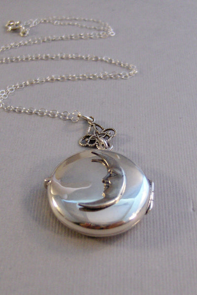 Sterling Moon,Moon,Moon Locket,Moon NecklaceLocket,Silver Locket,Sterling,Locket,Sterling Moon,Crescent Moon,Moon Goddess,handmade,valleygir