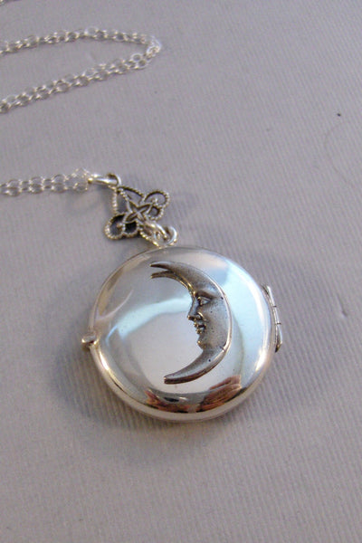 Sterling Moon,Moon,Moon Locket,Moon NecklaceLocket,Silver Locket,Sterling,Locket,Sterling Moon,Crescent Moon,Moon Goddess,handmade,valleygir