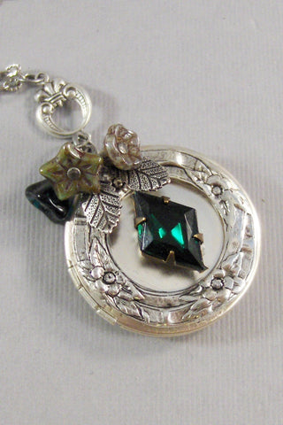 Holiday Ivy,Green Necklace,Green Locket,Flower,Silver Locket,Victorian,Antique Locket,Leaf,Branch,Tree,Green,Emerald,Stone,valleygirldesigns