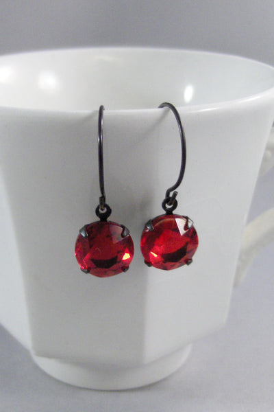 Red Wine,Earring,Vintage Earrings,Ruby Earrings,Red,Rhinestone,Red Earring,Red Stone,Silver Earring,Vintage Earring valleygirldesigns.