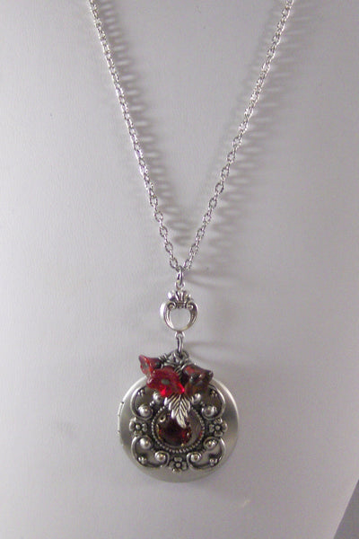 Scarlet Blossom,Red Locket,Red Necklace,Christmas Locket,Christmas Necklace,Flower,Red,Ruby,Garnet,Antique Locket,Floral, valleygirldesigns.