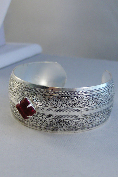 Ruby Spell,Bracelet,Cuff Bracelet,Ruby Bracelet,Ruby,Red,Red Bracelet,July,July Birthstone,Birthstone Bracelet,Silver Bracelet,Silver,Cuff